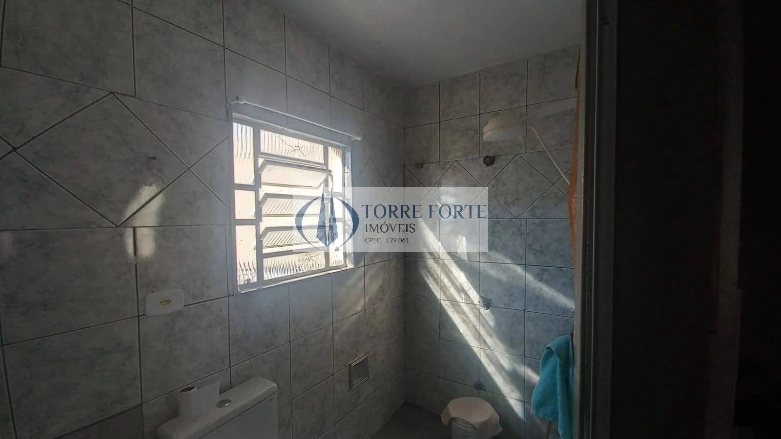 Imagem Casa assobradada com salão em baixo no Jardim Vila Formosa