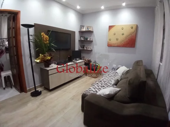 Imagem Casa em Vila à venda com 2 quartos, 2 banheiros, churrasqueira na Vila Mathias em Santos por R$426.000,00