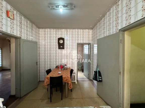 Imagem Casa comercial disponível para venda no Bairro Brasiléia - Betim/MG.