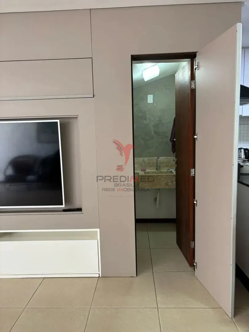 Imagem Casa de Alto Padrão em Piçarras - Jacuzzi Privativa, 3 Suites, Área Gourmet, 4 Vagas