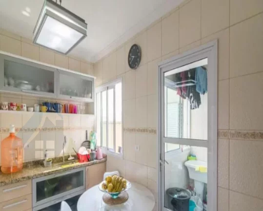 Imagem Cobertura de 3 dormitórios, 3 banheiros, 2 vagas, com 174m² em Jardim, Santo André