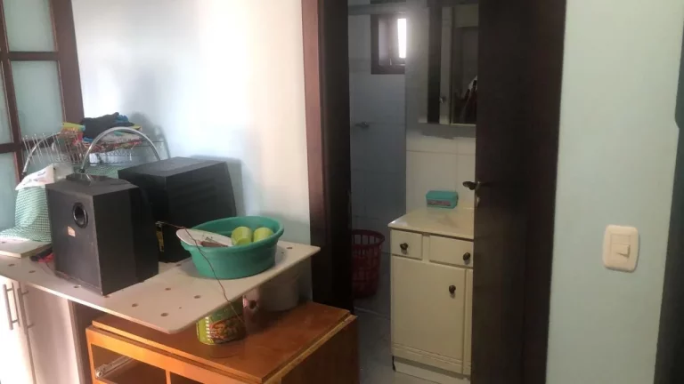 Imagem Casa para Venda em Concórdia, Imperial, 5 dormitórios, 1 suíte, 4 banheiros, 2 vagas