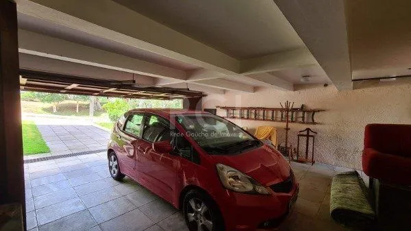 Imagem Casa Condominio para Venda - 300m², 4 dormitórios, sendo 1 suites, 2 vagas - Santa Tereza