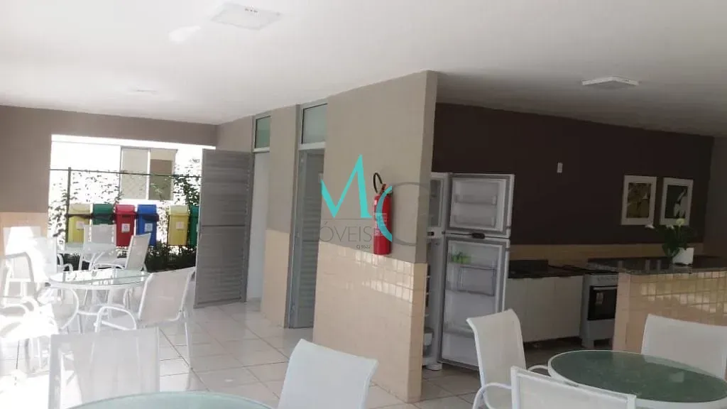 Imagem Apartamento com 2 dormitórios à venda, 43 m² por R$ 170.000 - Santíssimo - Rio de Janeiro/RJ