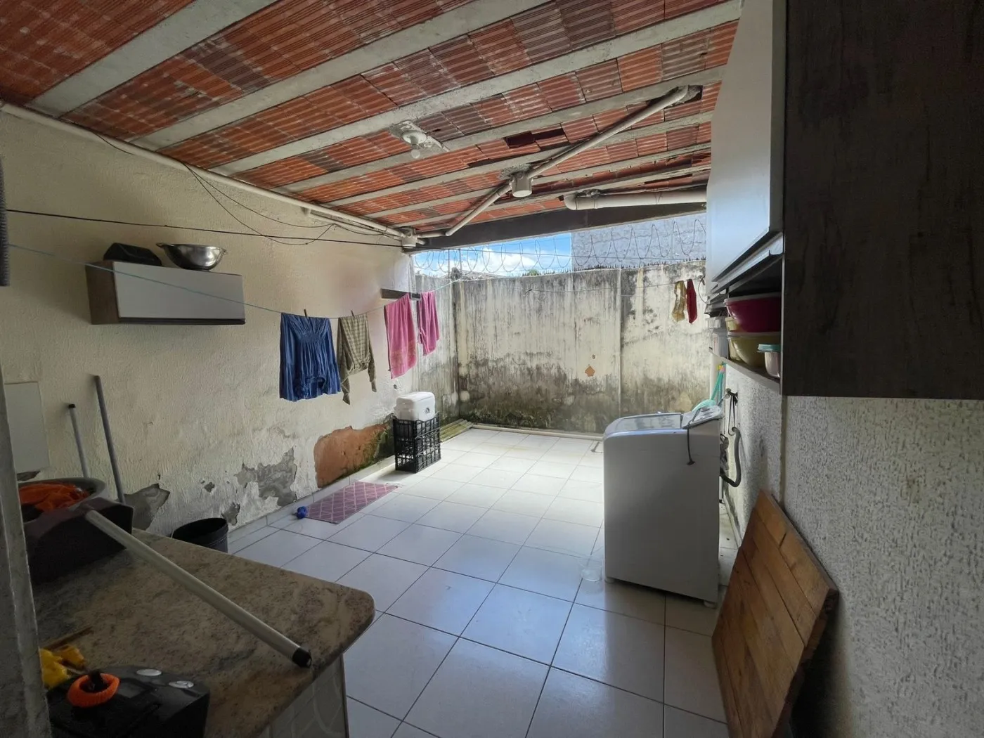 Imagem Casa para Venda em Fortaleza, Parque Dois Irmãos, 6 dormitórios, 3 suítes, 2 banheiros, 2 vagas
