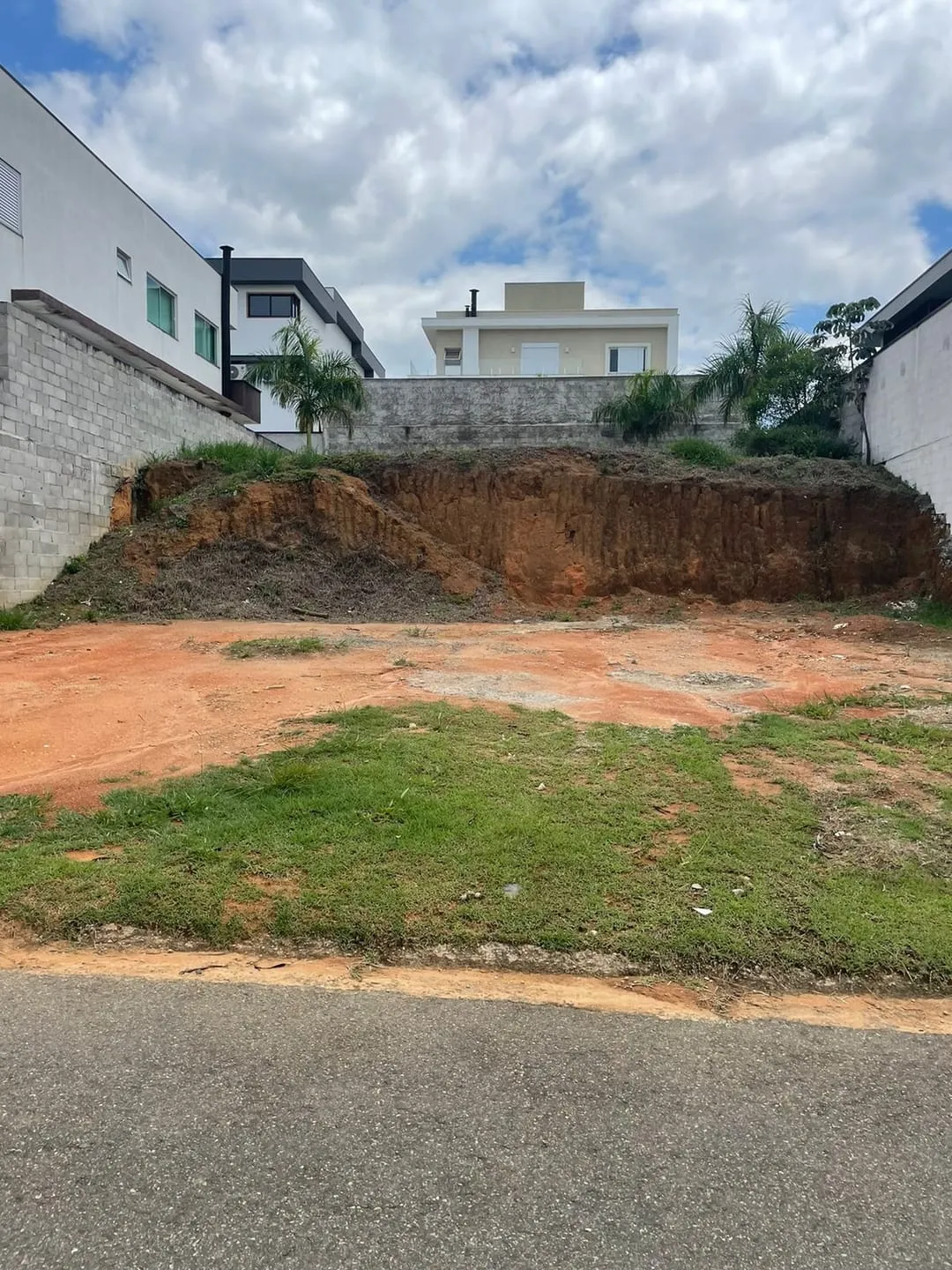 Imagem Terreno à venda 480M², Condomínio Reserva dos Lagos, Pindamonhangaba - SP | CONDOMÍNIO RESERVA DOS LAGOS
