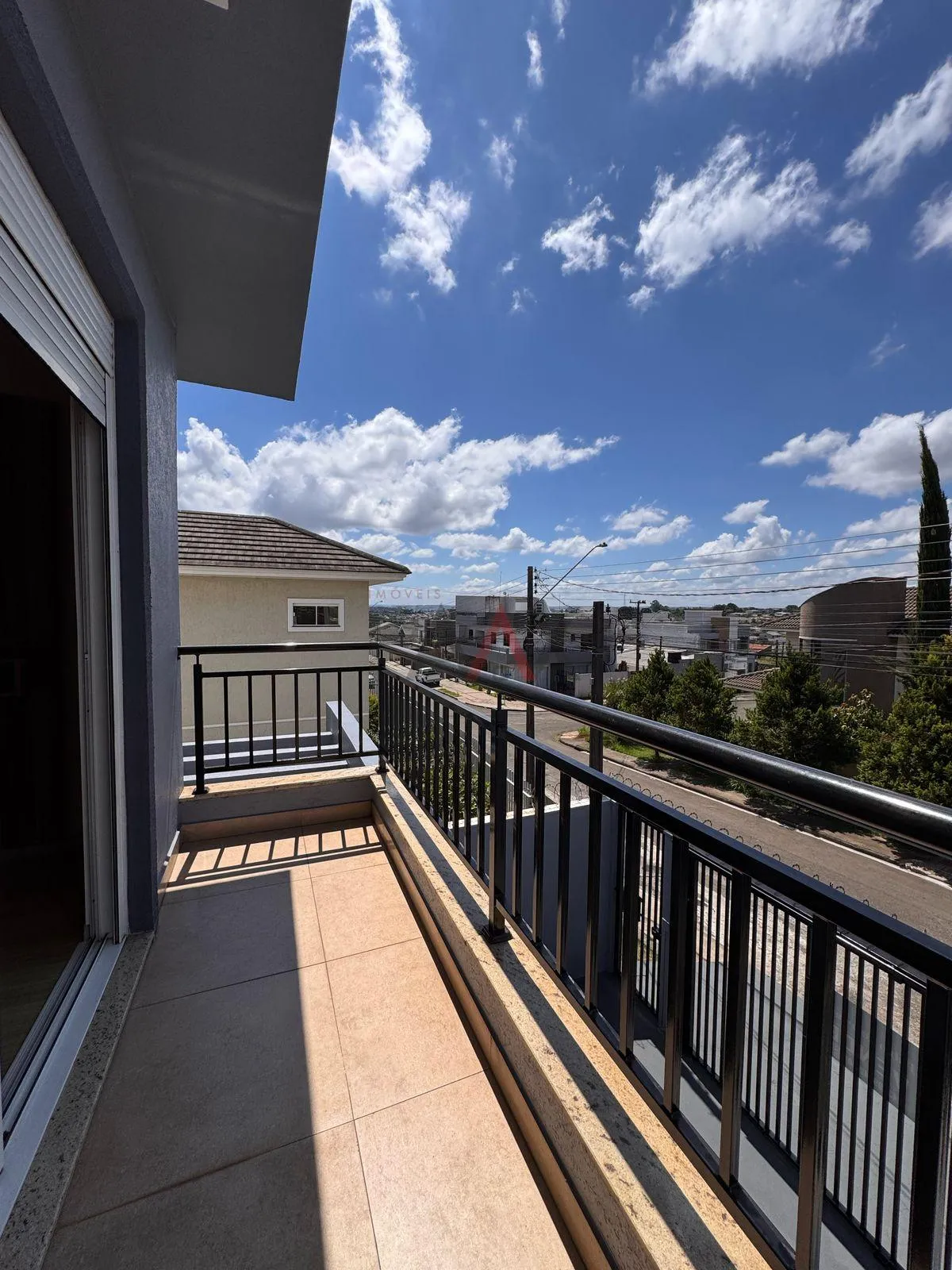 Imagem Sobrado com 3 dormitórios à venda,159.33 m², SANTANA, GUARAPUAVA - PR