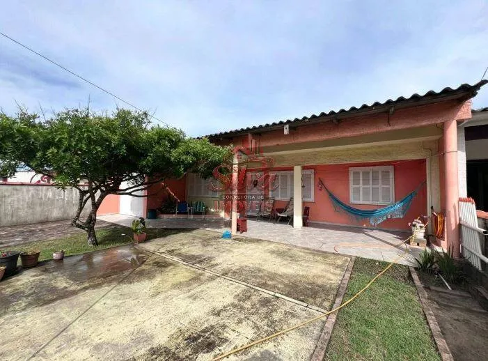 Imagem Casa 4 Dormitórios a 90m do Mar - Balneário Imara