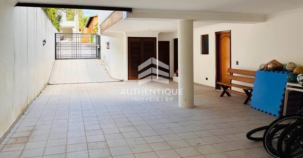 Imagem Casa à venda no bairro Alphaville Residencial Um - Barueri/SP