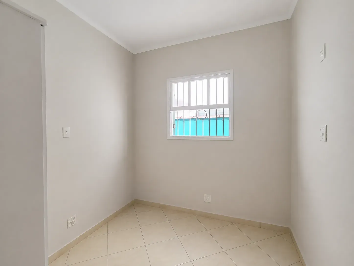 Imagem Casa com 5 Quartos para Alugar, 203,09 m² em Jardim Casqueiro - Cubatão
