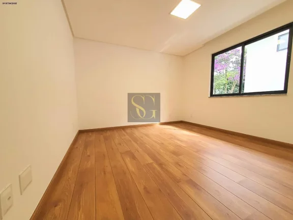 Imagem Casa para Venda em Teresópolis, Carlos Guinle, 3 dormitórios, 1 suíte, 3 banheiros, 2 vagas