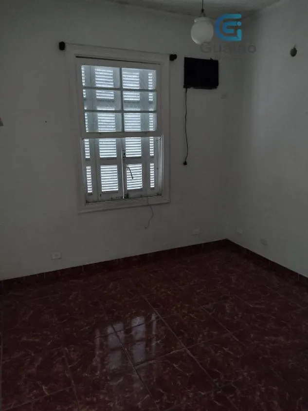 Imagem Alugo sobrado com 05 dormitórios no Gonzaga em Santos