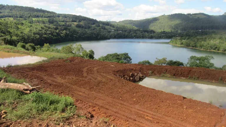 Imagem Terreno para Venda em Itá, Interrior