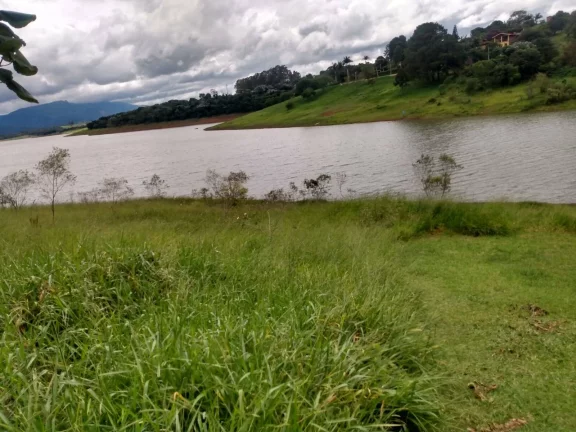 Imagem Terreno 3.100 m² Pé na Água Piracaia Associação!