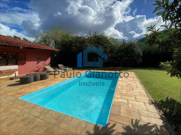 Imagem Casa de campo térrea à venda na Granja Viana