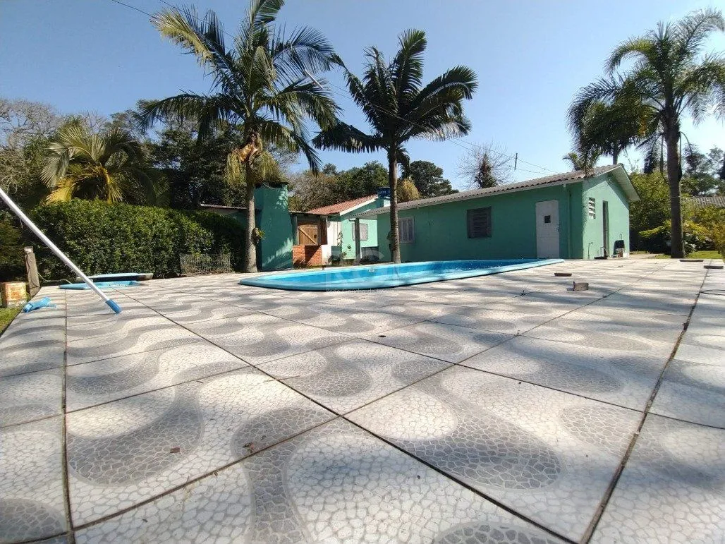 Imagem Sítio para Venda - 245m², 4 dormitórios, 10 vagas - Lami