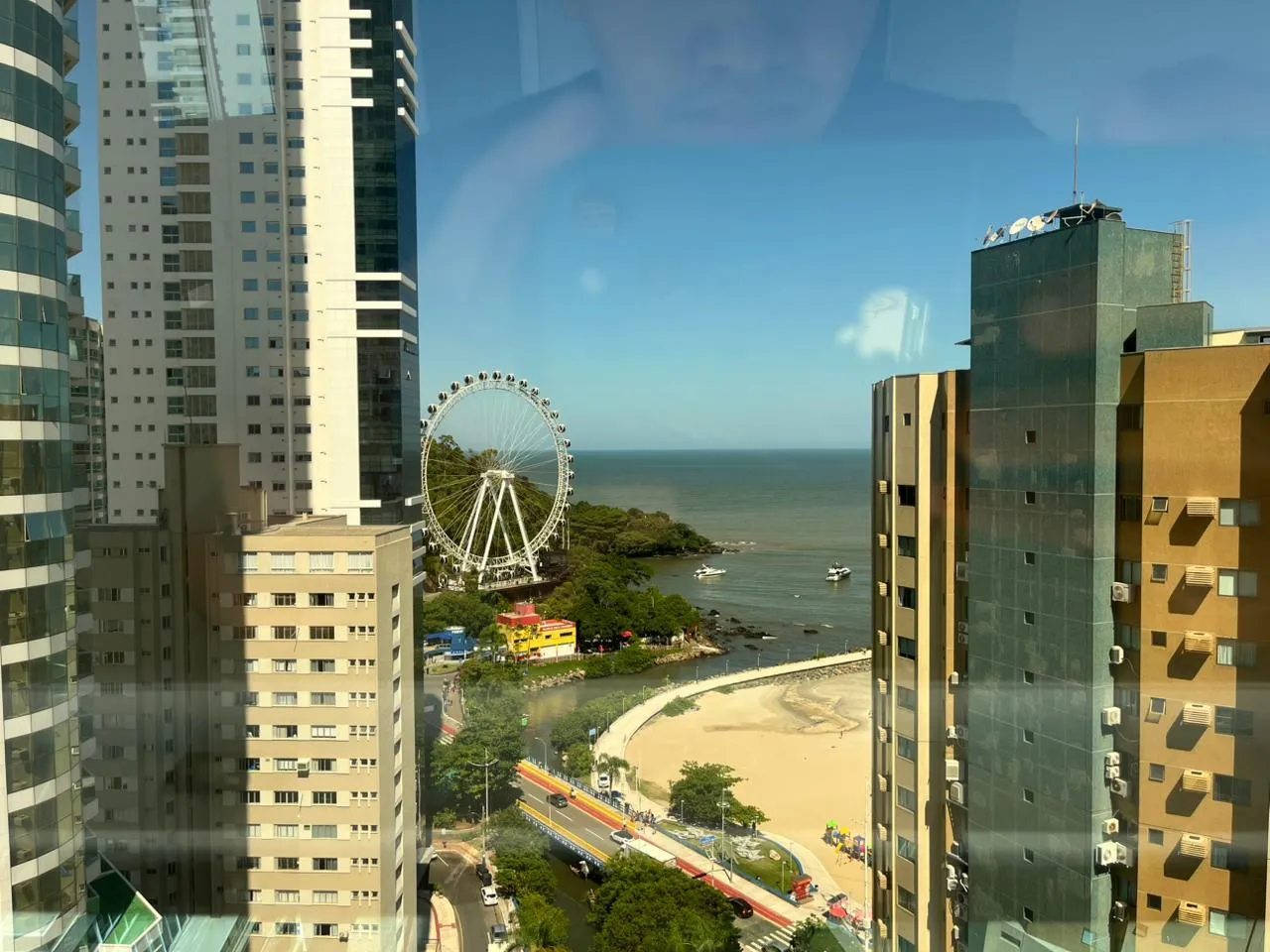 Imagem Apartamento com vista para o mar à venda com 150.06m2 por R$ 5.440.000,00