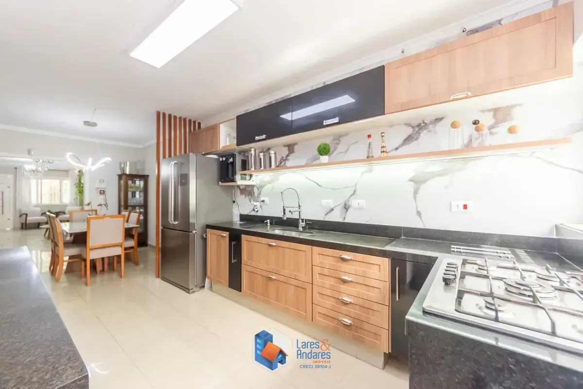 Imagem Casa para venda em Jardim Dom Bosco com 3 quartos, sendo 3 suítes, 133m²