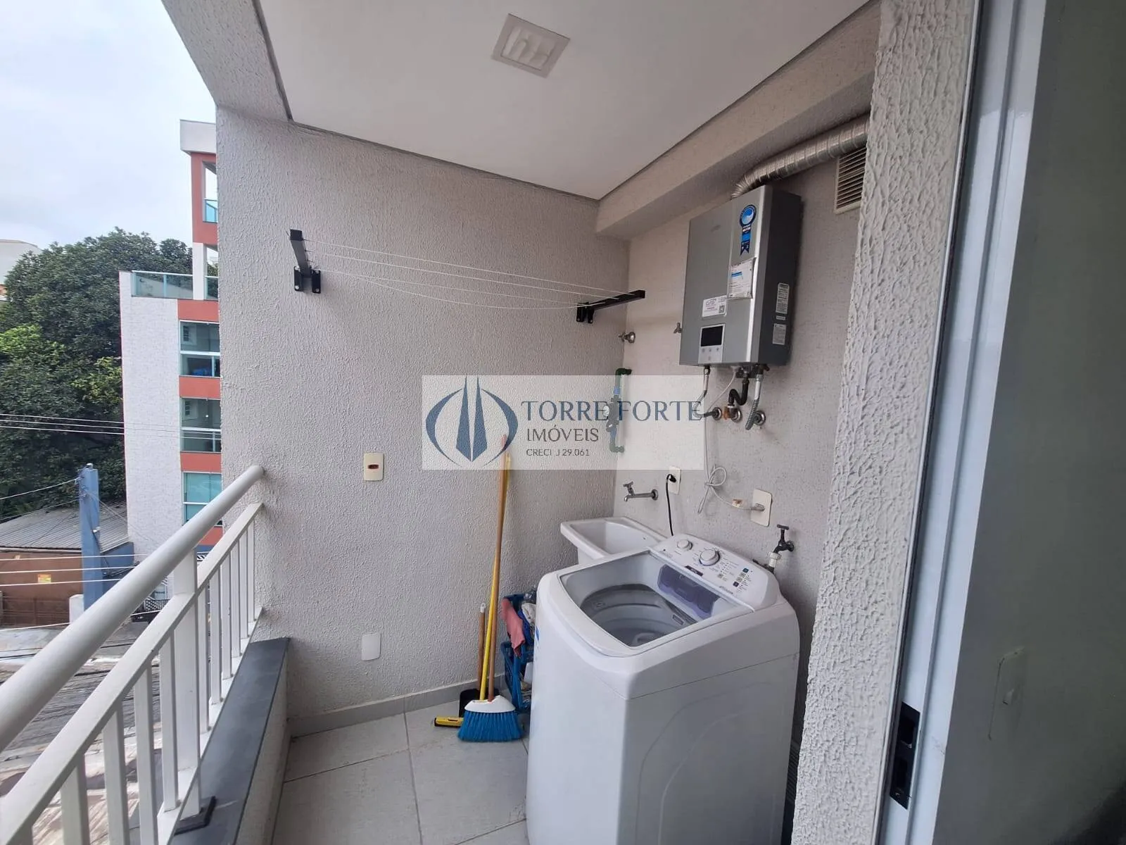 Imagem Lindo Apartamento mobiliado com 1 dormitório 1 vaga na Vila Granada.
