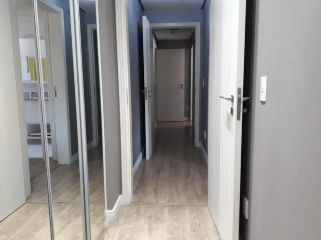 Imagem Apartamento na Bela vista com 3 suites, 4 garagens, 1 apartamento por andar.