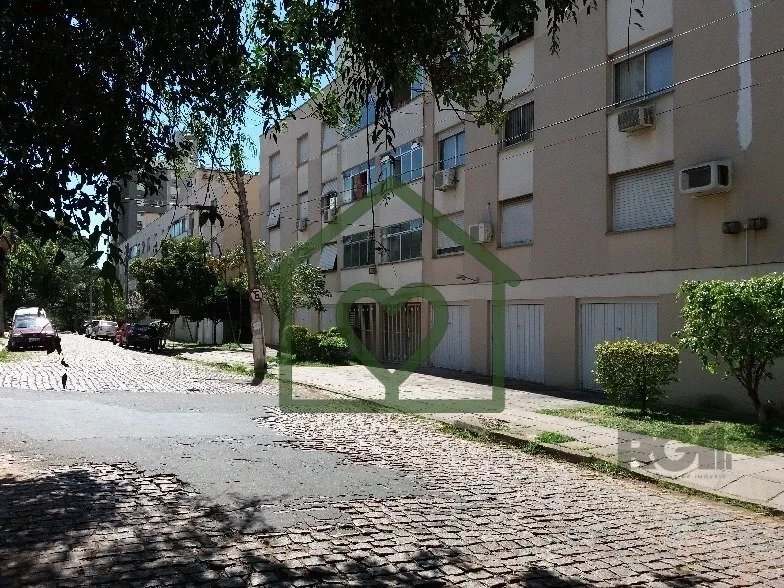 Imagem Apartamento localizado no bairro Passo D'Areia, com 78m² no 4º andar. Imóvel com 3 dormitórios, ...