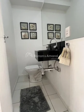Imagem Casa com Quintal e Espaço Gourmet - Localização Premium

Oportunidade única para quem não abre ...