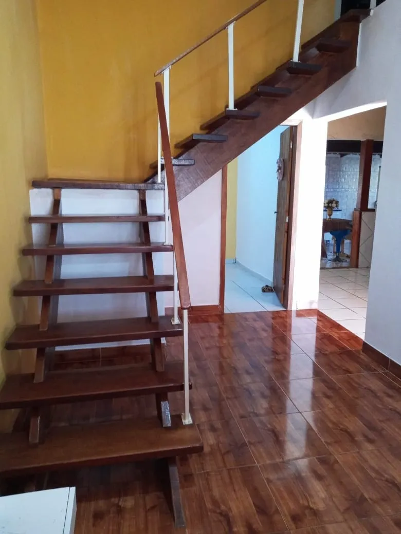 Imagem Chácara à venda 5 Quartos, 1 Suite, 3 Vagas, 1600M², Parque Shangrilá, Pindamonhangaba - SP