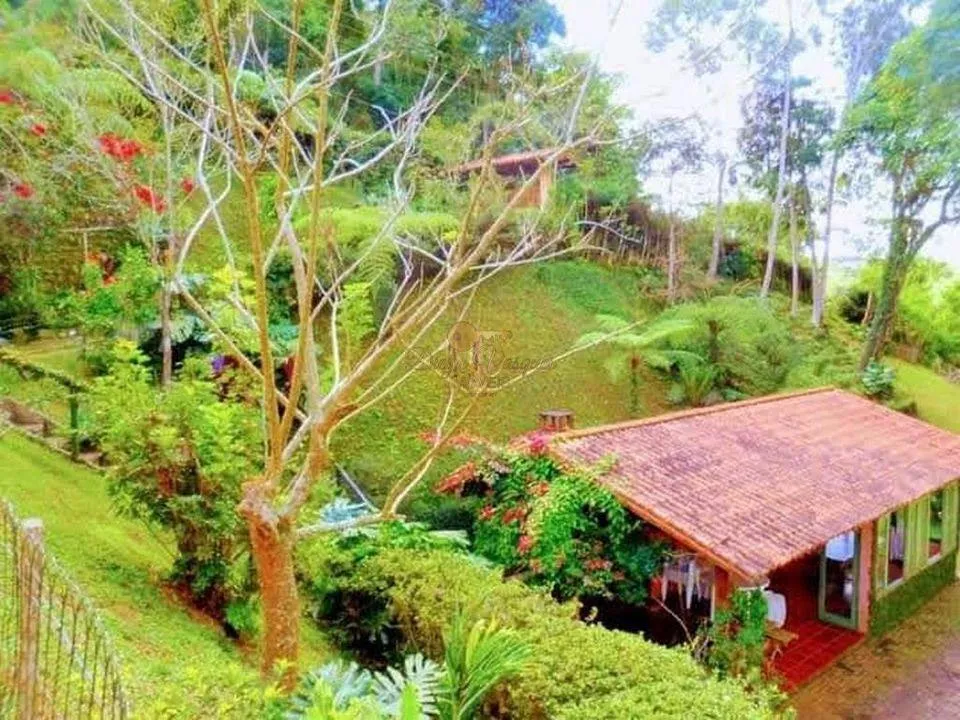 Imagem Sítio para Venda em Teresópolis / RJ no bairro Santa Rita