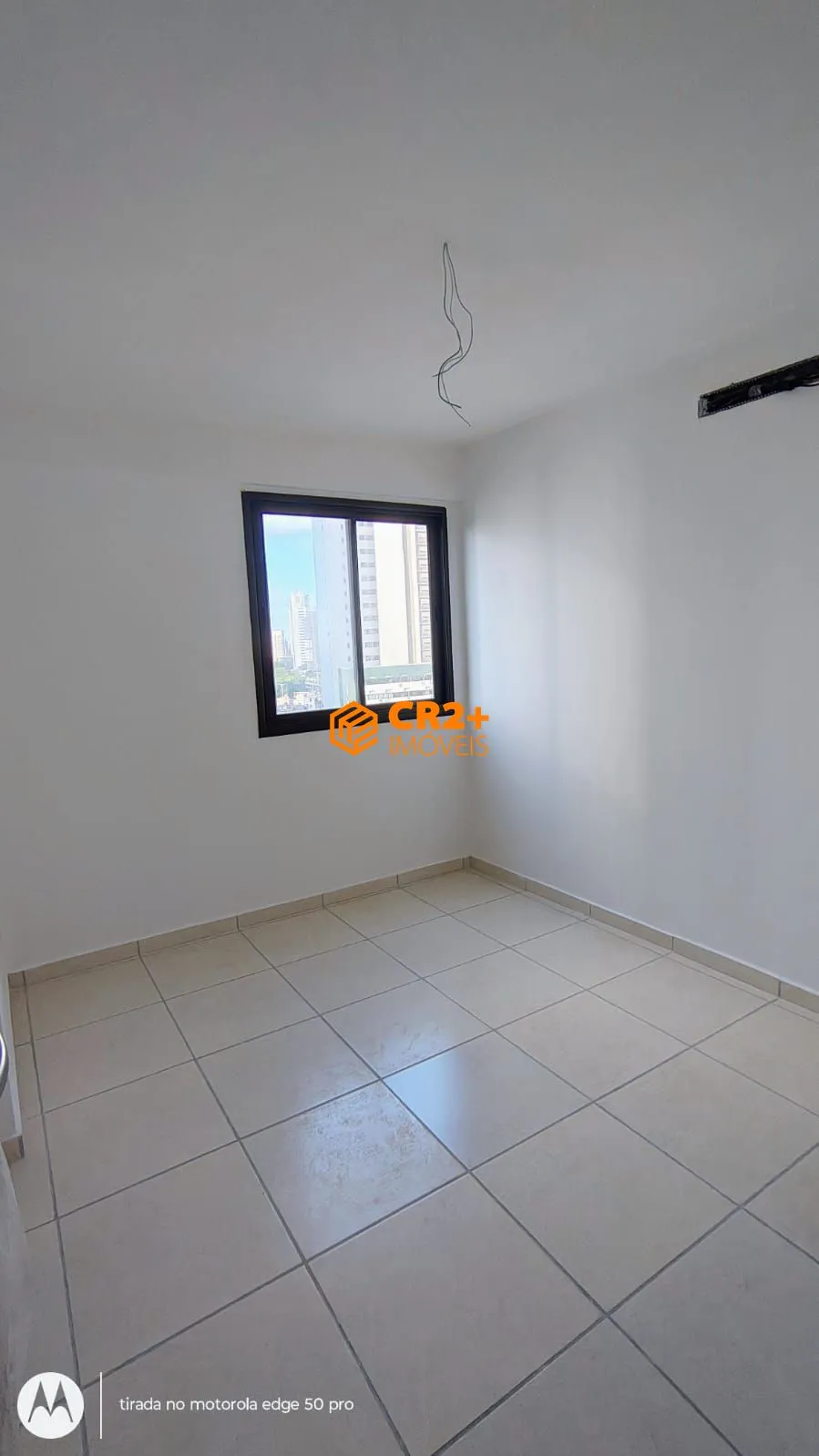 Imagem Alugo apartamento com 136 metros, com 4 quartos, 03 suítes, 02 vagas de garagem
