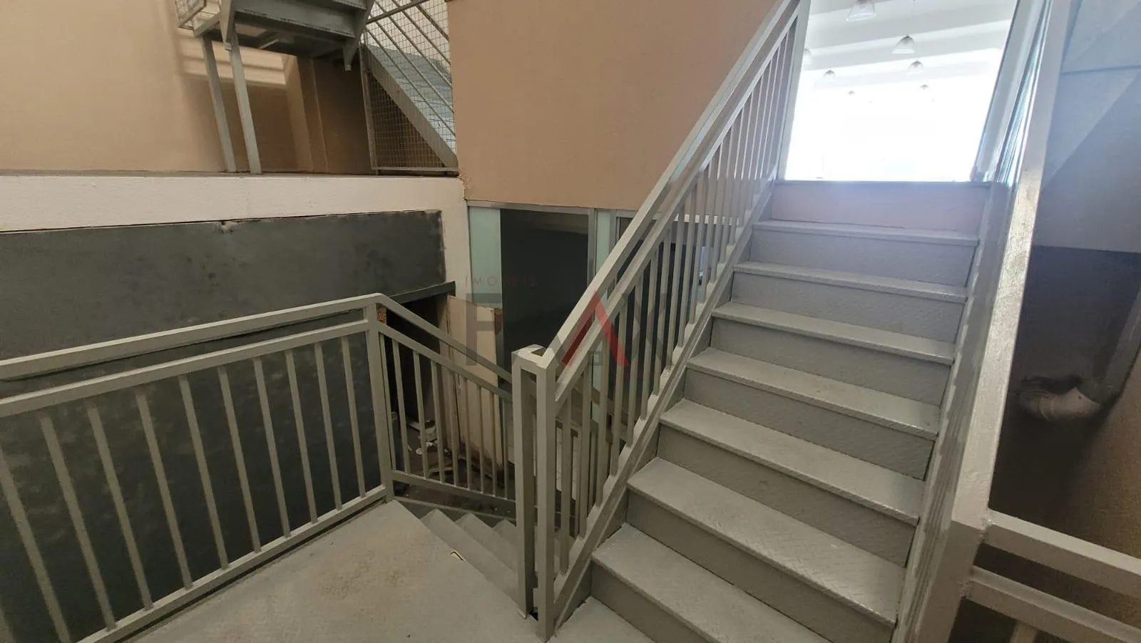 Imagem Sala Comercial para locação,887.87 m , CENTRO, GUARAPUAVA - PR