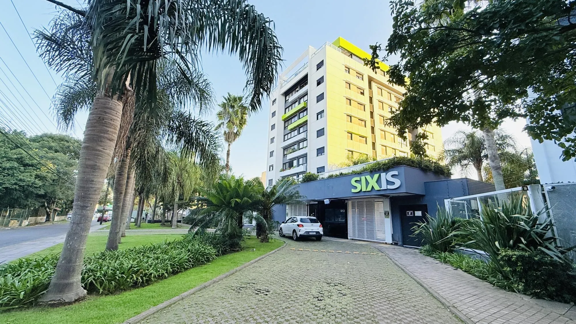 2 dormitórios no Bairro Tristeza com infra de lazer completo e piscina térmica