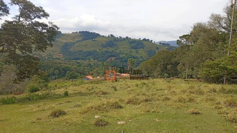 Imagem Terreno à venda, 4750 m² por R$ 350.000,00 - Salto Do Meio - Extrema/MG