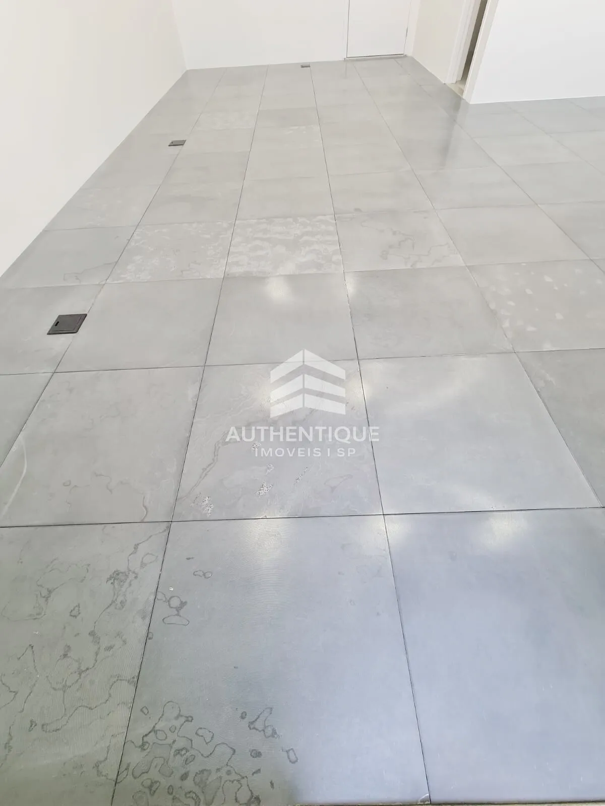 Imagem JURUBATUBA EMPRESARIAL CENTRO SBC - Sala Comercial no Centro de SBC à venda!