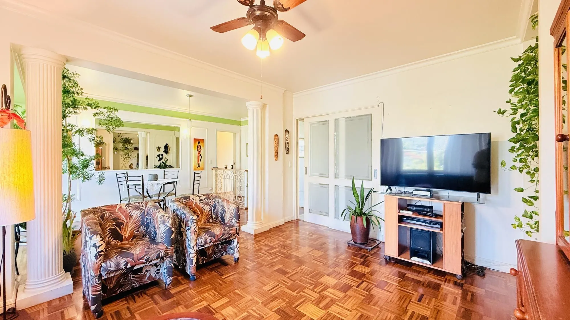 Imagem Apartamento com 3 quartos, 1 suíte, à venda na Avenida Doutor Nilo Peçanha, 1121, Três Figueiras, Porto Alegre