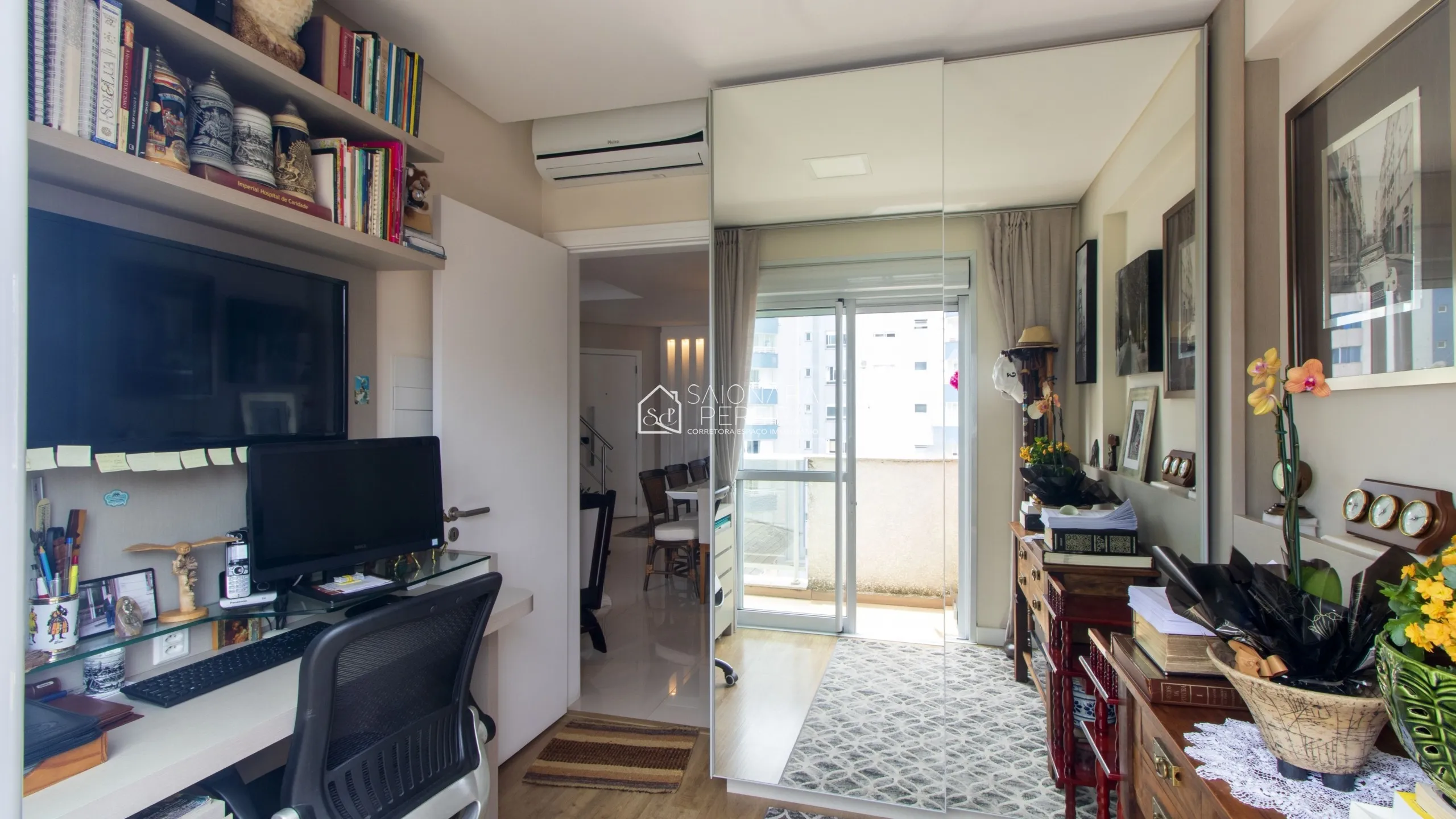 Imagem Cobertura Duplex - Mobiliado - Centro de Florianópolis