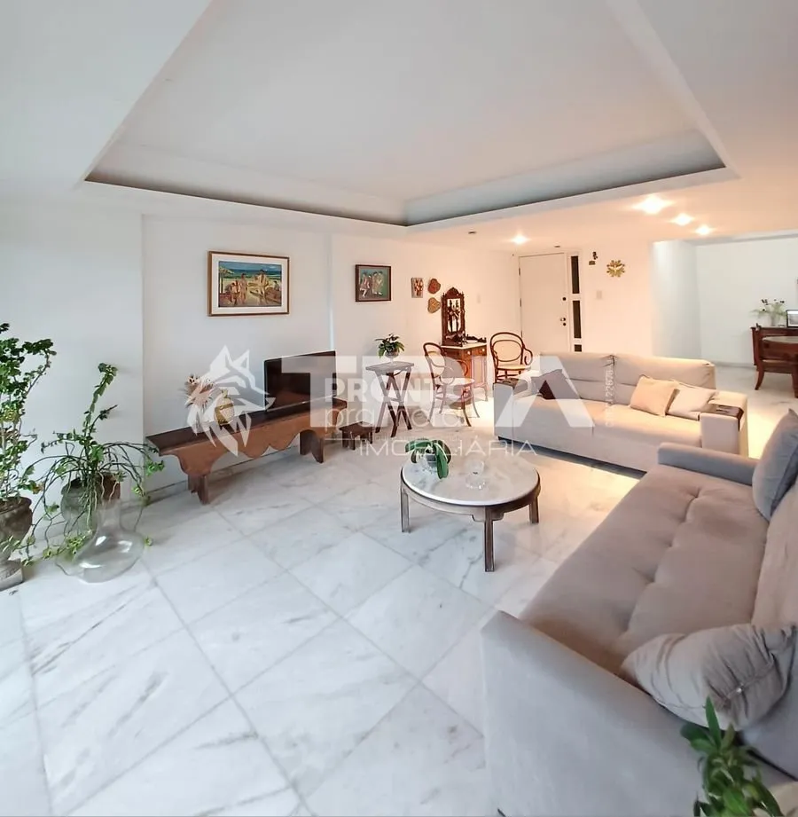 Imagem Apartamento de 4 quartos, 203m² no bairro Boa Viagem, em Recife
