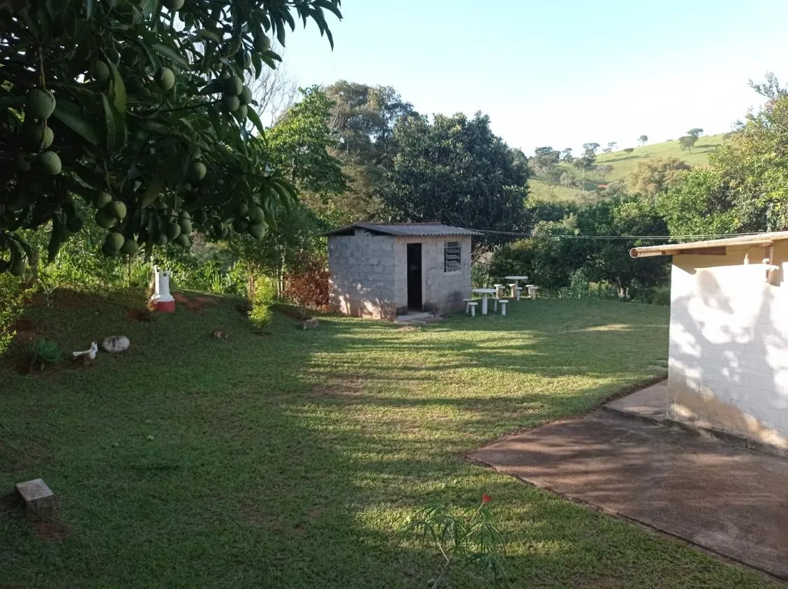 Imagem Vendo chácara em Crucilândia/MG - com 4.500 m² de área