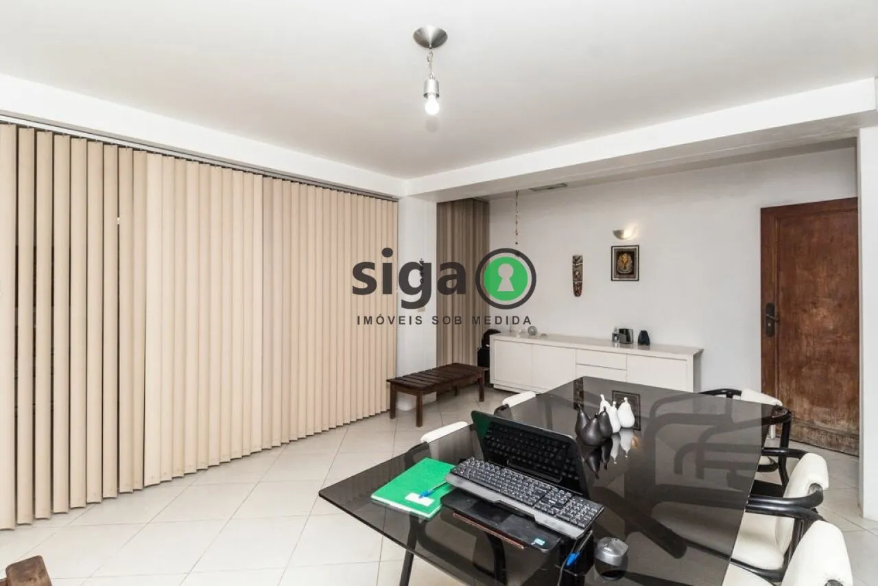 Imagem Sobrado em Campo Belo- 220m², 4 Quartos, 4 vagas disponível para Venda e locação!!!