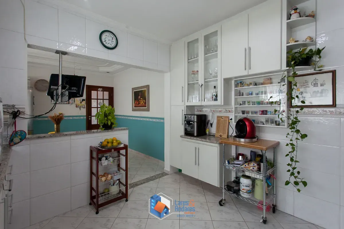 Imagem Sobrado para venda em Pirituba com 4 quartos, sendo 2 suítes, 242m²