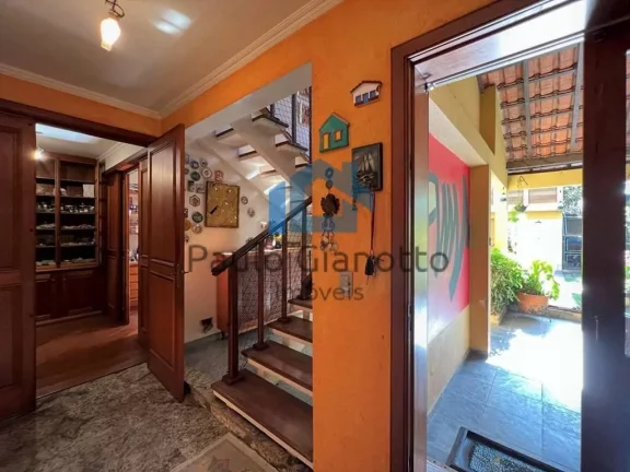 Imagem Casa à venda no São Paulo II na Granja Viana