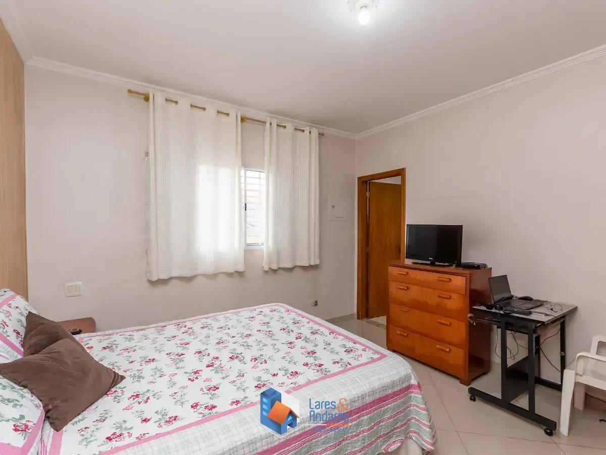 Imagem Sobrado para venda em Vila Inácio com 3 quartos, sendo 1 suíte, 135m²