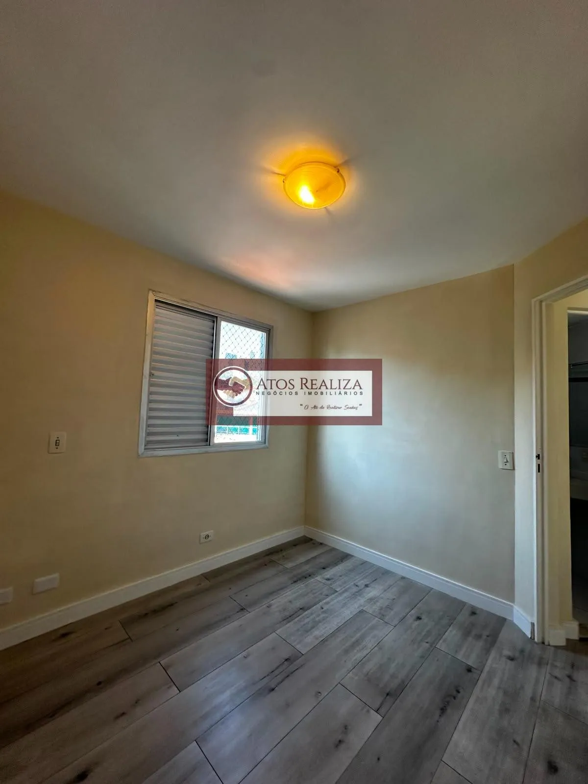 Imagem Apartamento com Sacada em Jardim Lallo, SP | 2 Dorms.