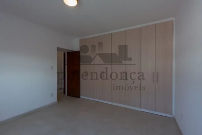 Imagem Higienópolis, Apartamento com 3 dormitórios (1 suíte) e 2vagas, 230m² ao lado Metrô