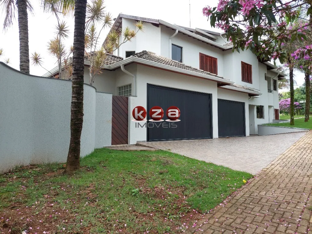 Foto do imóvel Imponente casa de alto padrão em condomínio à venda em Valinhos-SP, 4 quartos, 4 suítes, 3 salas, 8 banheiros, 4 vagas de garagem, 440m².
