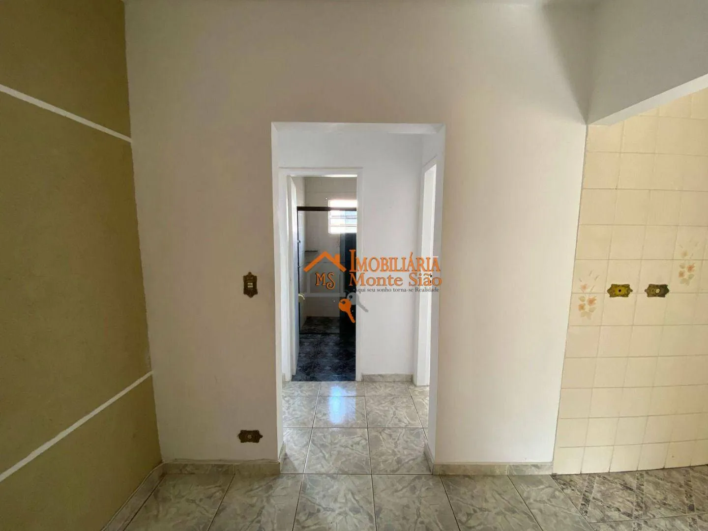 Imagem Apartamento com 2 dormitórios à venda, 78 m² por R$ 299.000,00 - Jardim Santa Mena - Guarulhos/SP