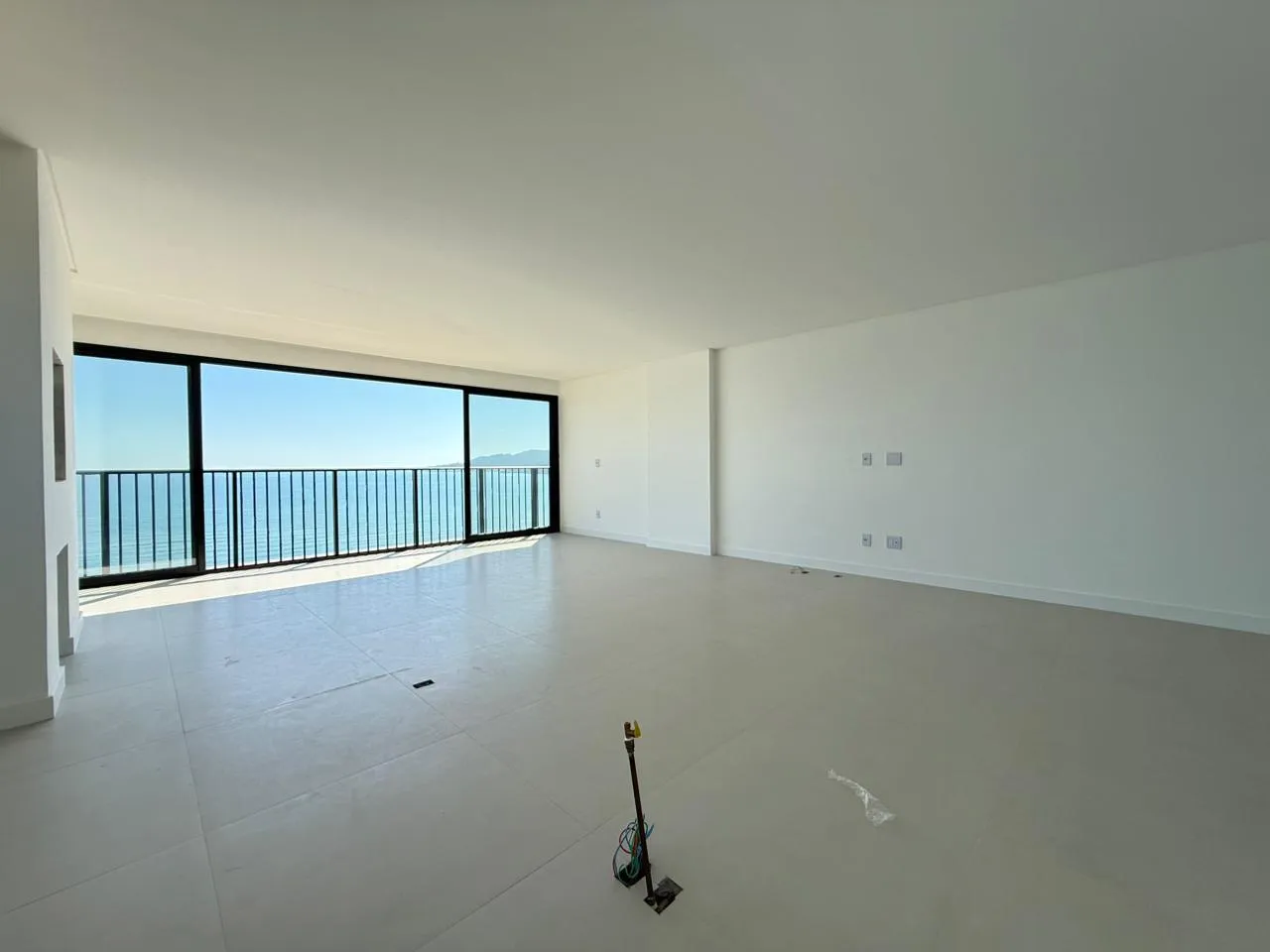 Imagem Apartamento com vista para o mar à venda com 197.02m2 por R$ 4.500.000,00
