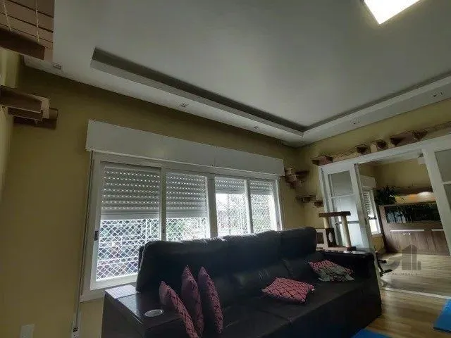 Imagem Casa em Belém Novo grande com 3 quartos, escritório