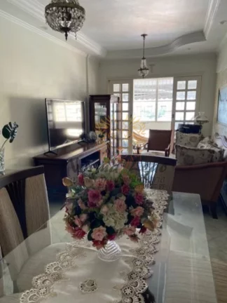 Imagem Imperdível! Apartamento à venda no Centro de Aracaju. Condomínio Edifício DEL REY. 3 quartos, 1 suíte, 1 sala, 3 banheiros, 1 vaga de garagem, 122m²!