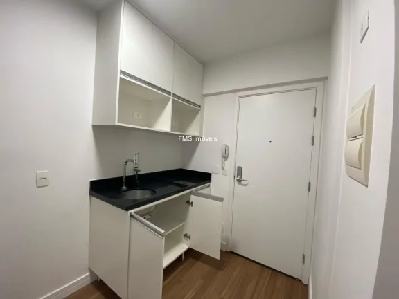 Imagem Apartamento para venda na República: 1 sala, 1 banheiro, 1 vaga de garagem determinada, 28m2 - São Paulo