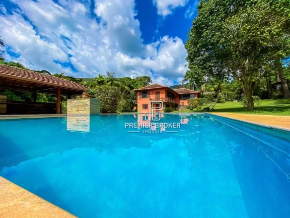 Foto do imóvel Casa à venda, 227 m² por R$ 1.450.000,00 - Posse - Teresópolis/RJ